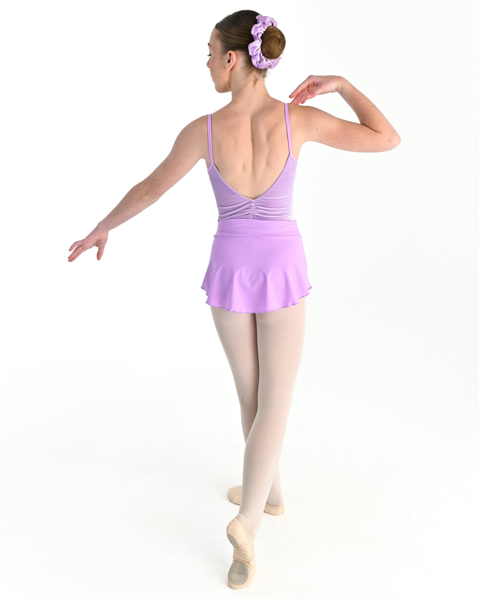 Aurora Velvet Scrunchie - Wisteria 2
