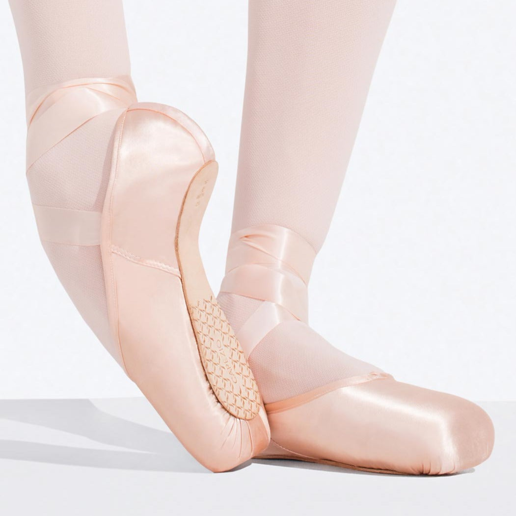 Capezio Ava Pointe Shoe with #2.5 Shank and Broad Toe Box - 1142W - Pointe Shoes
