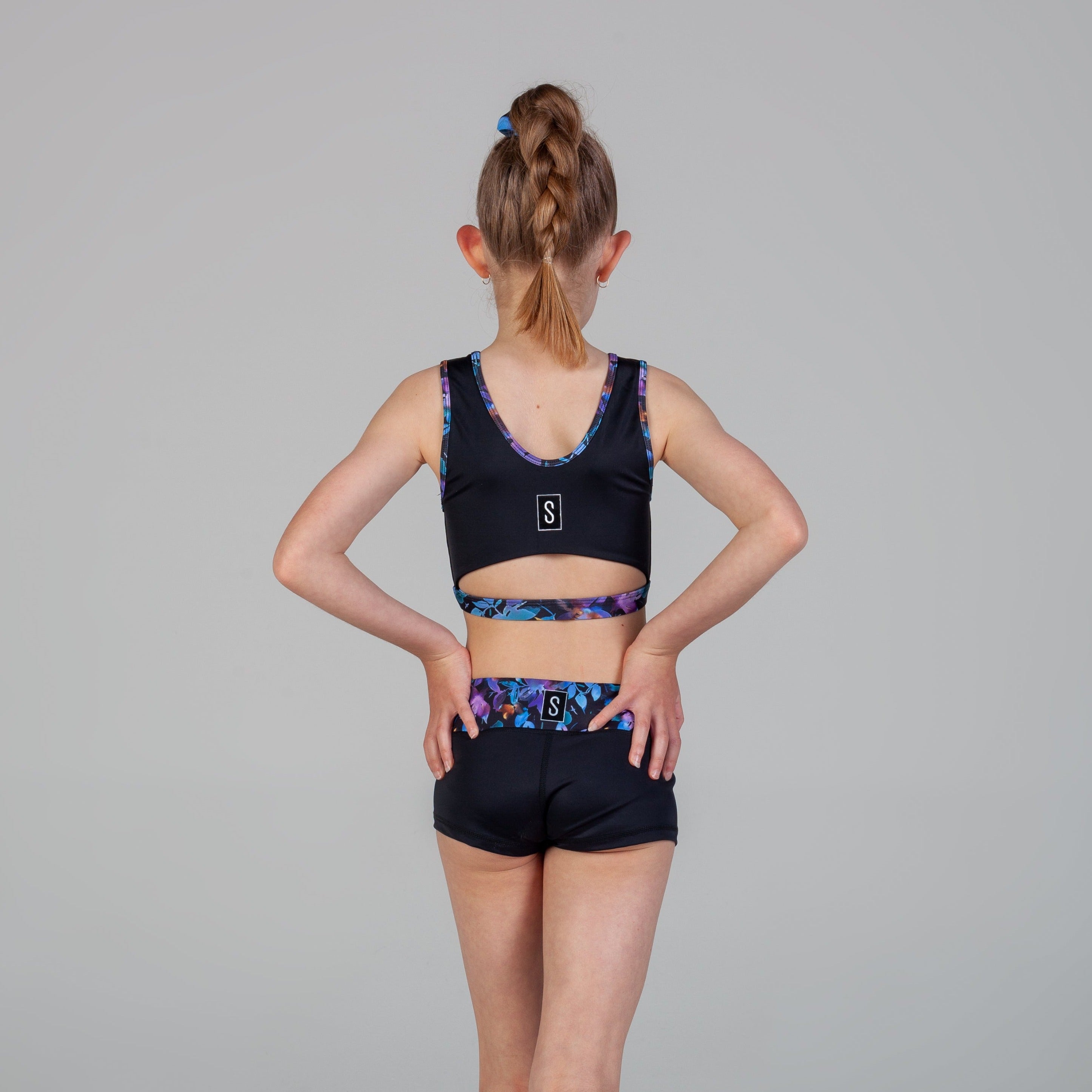 Scout Active Dash Active Short Girls - Florida Floral & Black - Shorts - Back